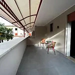 Rey's Hotel 3*
